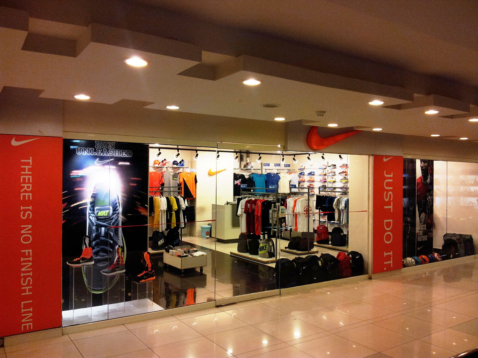 nike store in lahore